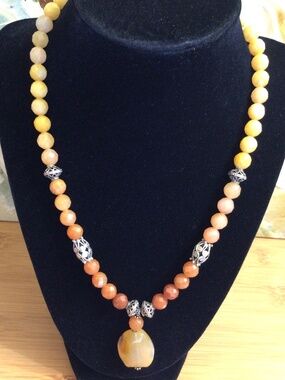 Natural Orange & Pastel Yellow Faceted Beads Agate Necklace Gemstones